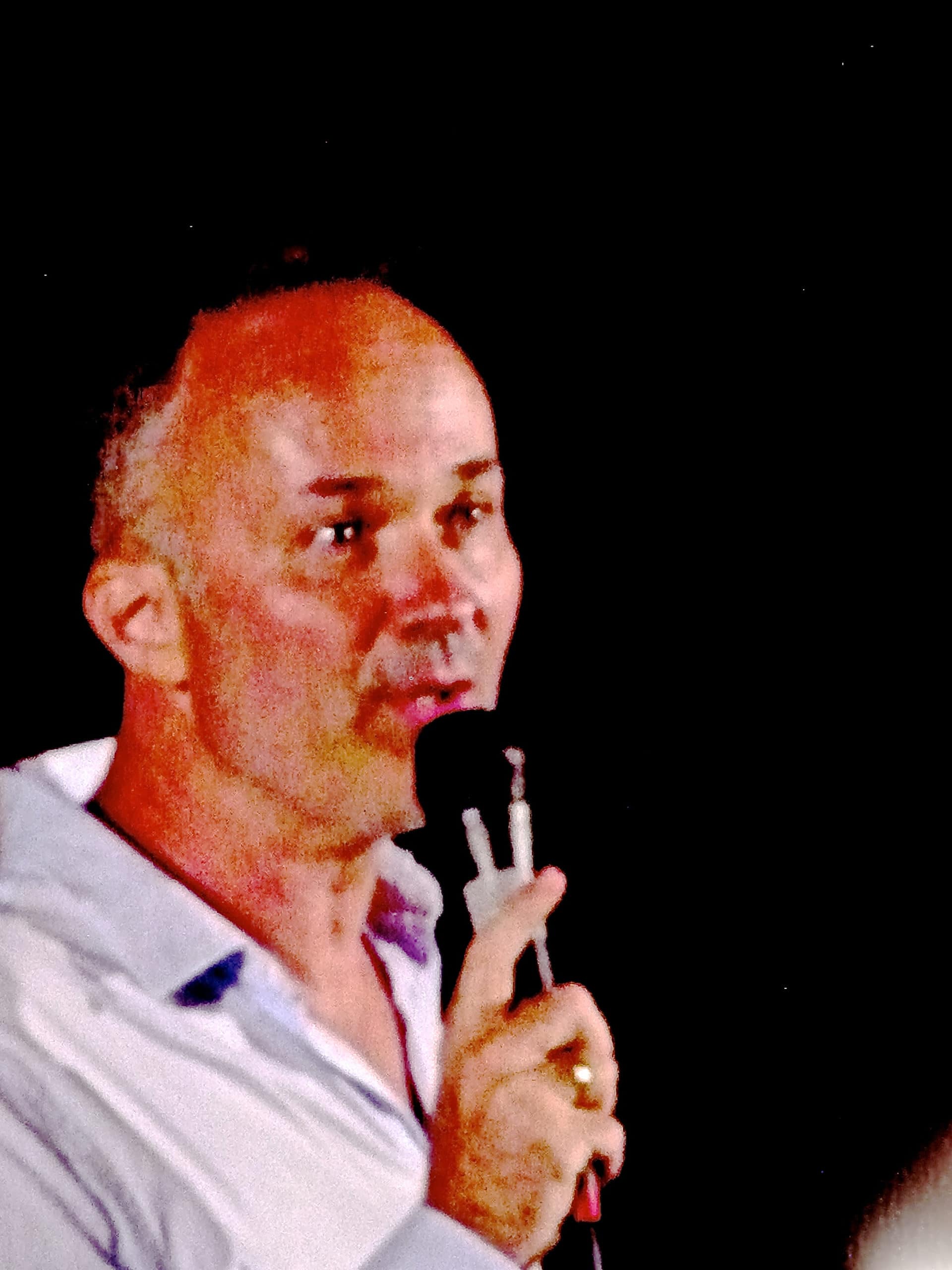 L1130789 copie Nicolas Folmer chante